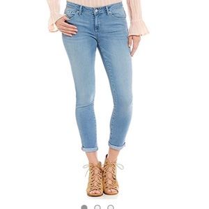 ✨Jessica Simpson Rolled Crop Skinny Jeans 4 27